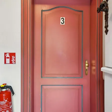 2 Bedroom Cozy In *
